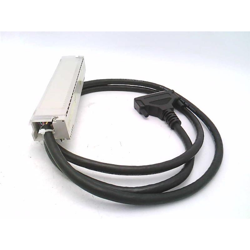 Кабель Schneider Electric 140XTS00206