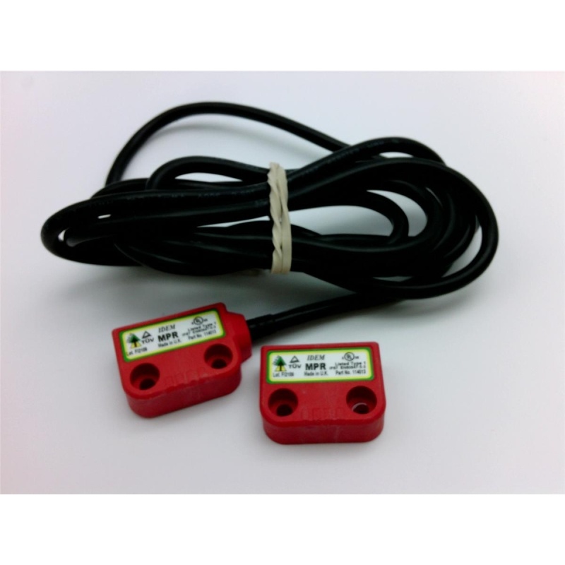 Магнитный миниатюрный пластиковый - кабель слева Idem Safety Switches 114013