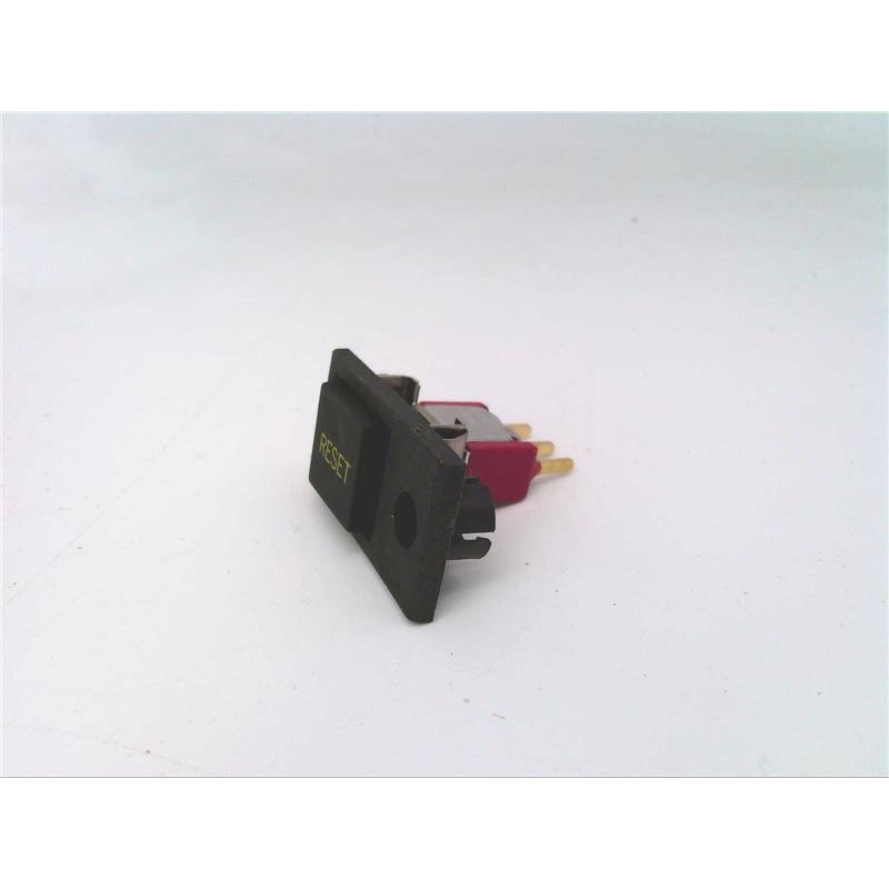 Кнопочный переключатель ITT 8121-J82-D9-Z3-P-E-22