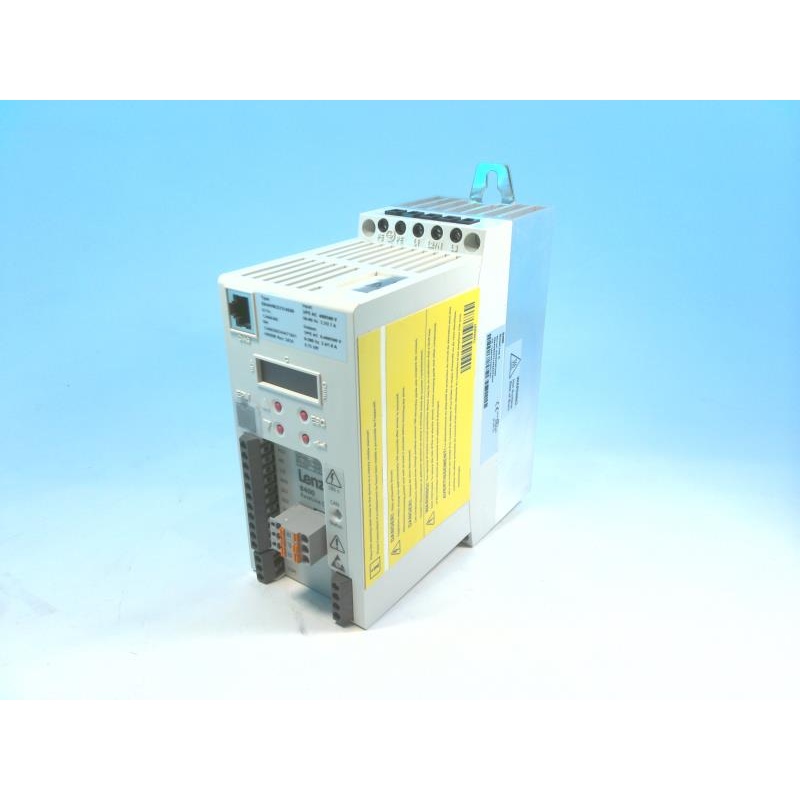 Частотный преобразователь E84AVBCE7514SX0