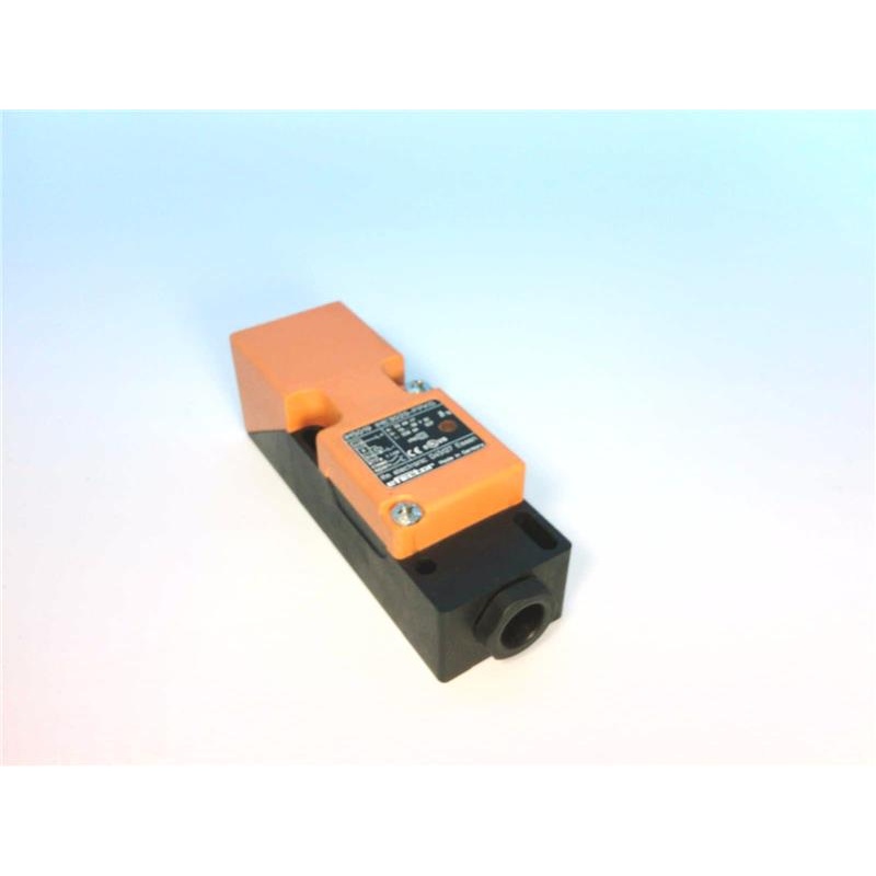 Индуктивный датчик ifm IME3020-FPKG-IM5019