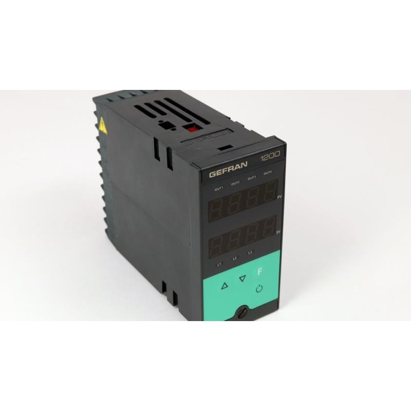 Микропроцессорный контроллер Gefran 1200-RDCR-01-2-1-S43