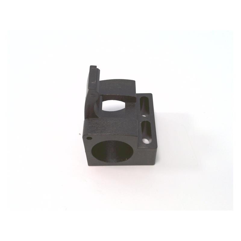 Зажимы ifm MOUNTING CLAMP M18-E11048