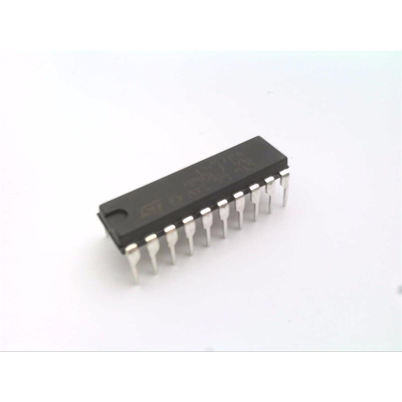 Импульсный регулятор постоянного тока ST Micro L4972A