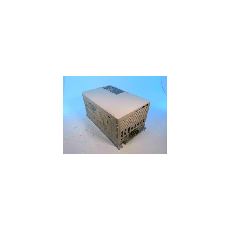 Управление переменным током Yaskawa Electric CIMR-VC4A0031JAB