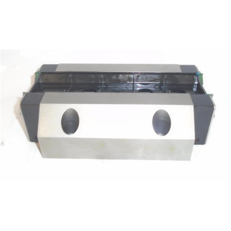Блок бегунка с роликовым рельсом Bosch R185352310