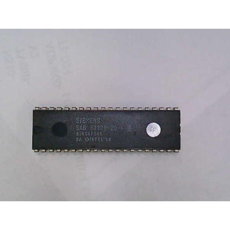 Микроконтроллер SAB8032B-20-P