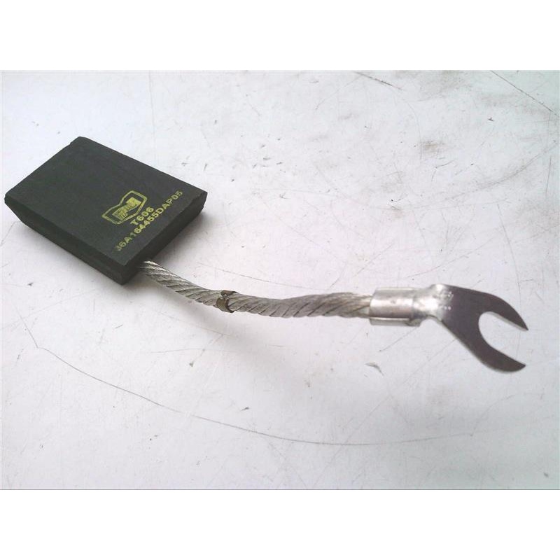 Карбоновая щетка 36A164455DAP05