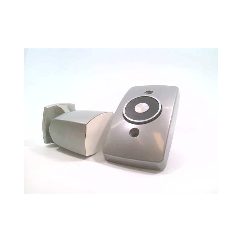 K7-998TRI689
