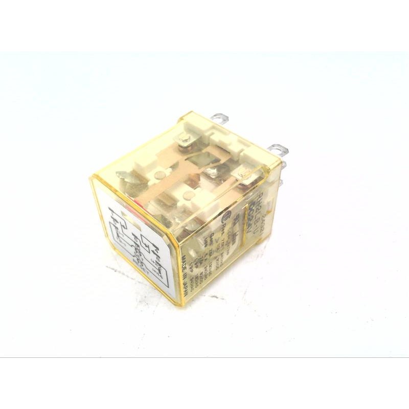 Сняты с производства производителем Idec RH2LB-UDC24V