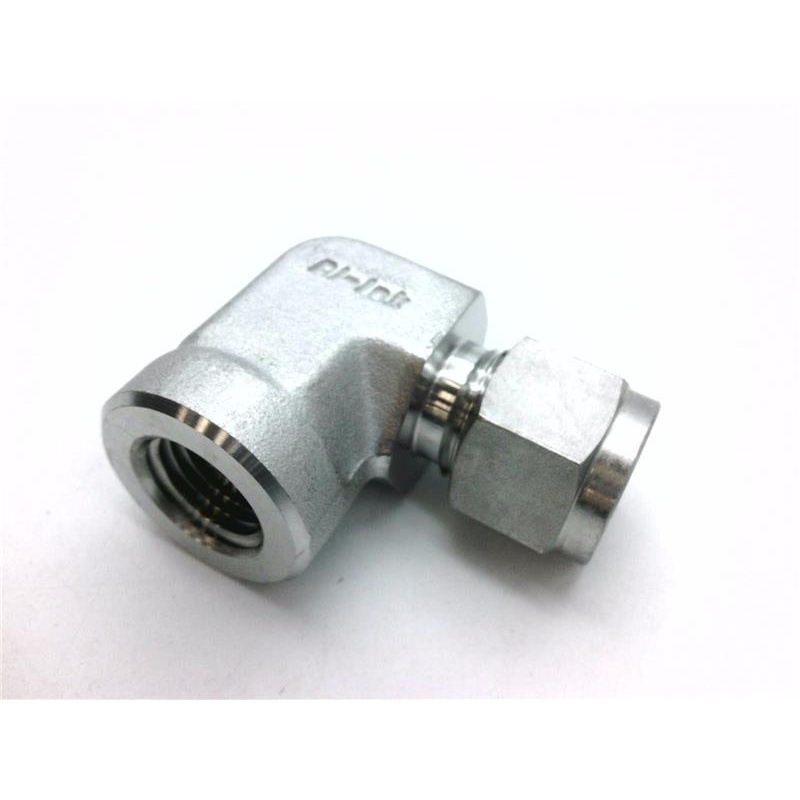 Колено DLF с внутренним NPT DLF-6-4-SS