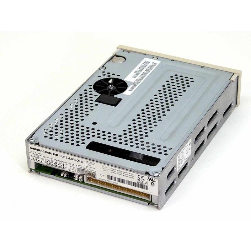 Ленточный накопитель внутренний Tandberg Data SLR5-4/8GB