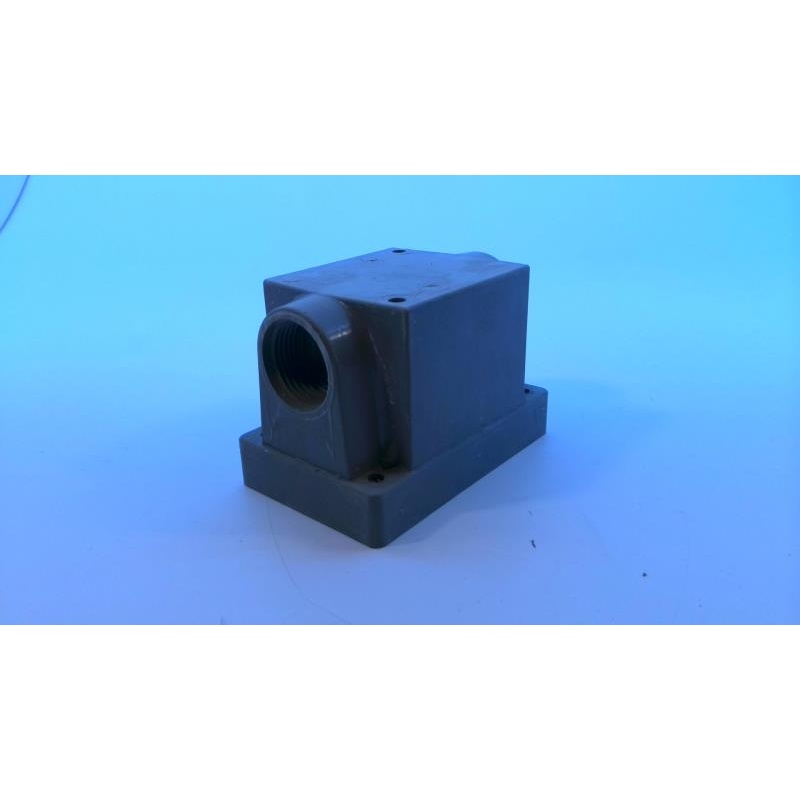 Коробка для рецепиента Hubbell HBL6084