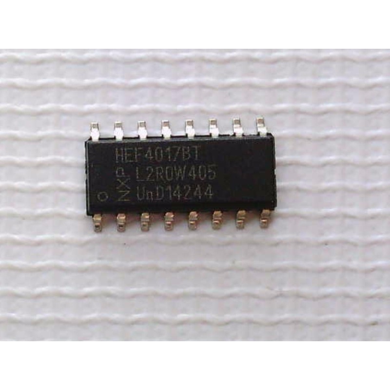 Ис HEF4017BT