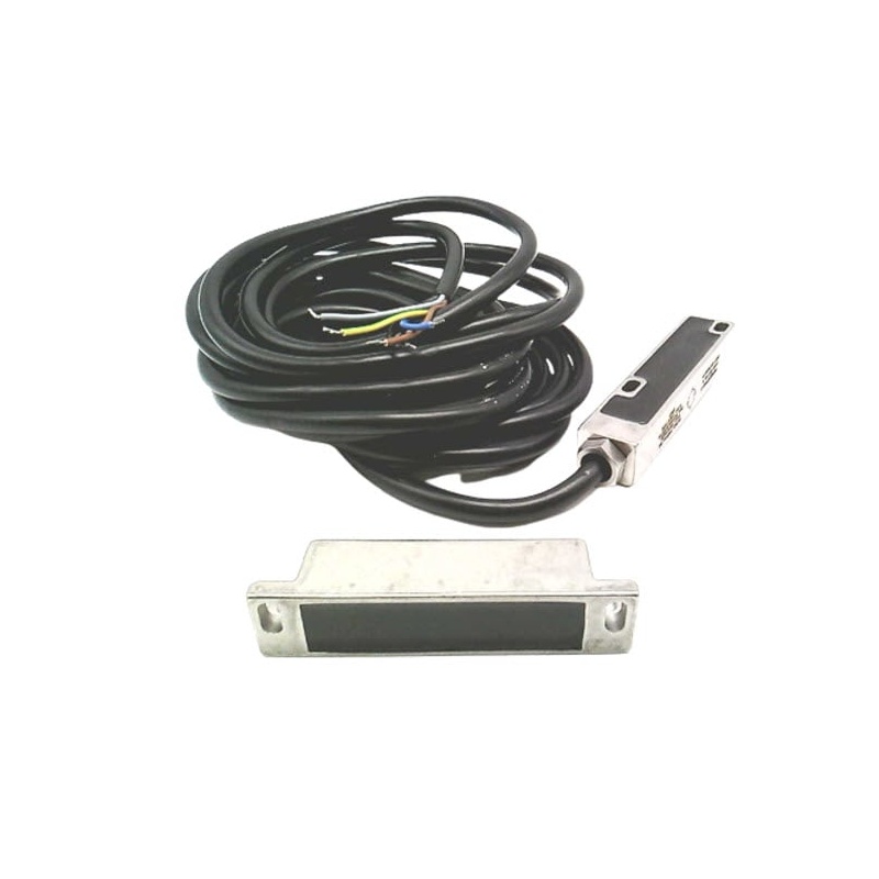 Бесконтактный переключатель Allen-Bradley 440N-G02155